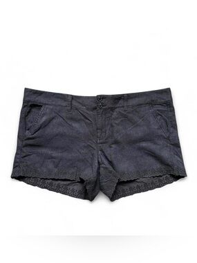 Y2K 2010s American Eagle Mid Rise Shorts Preppy Coquette Eyelet Hem Shorts